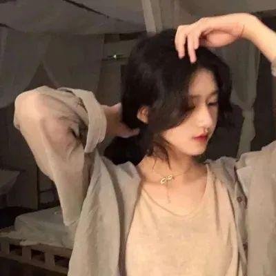 大明星丽莎 封面